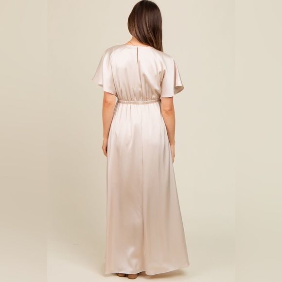 Elegant Maternity Maxi Dress in Cream - Picture 3 of 5